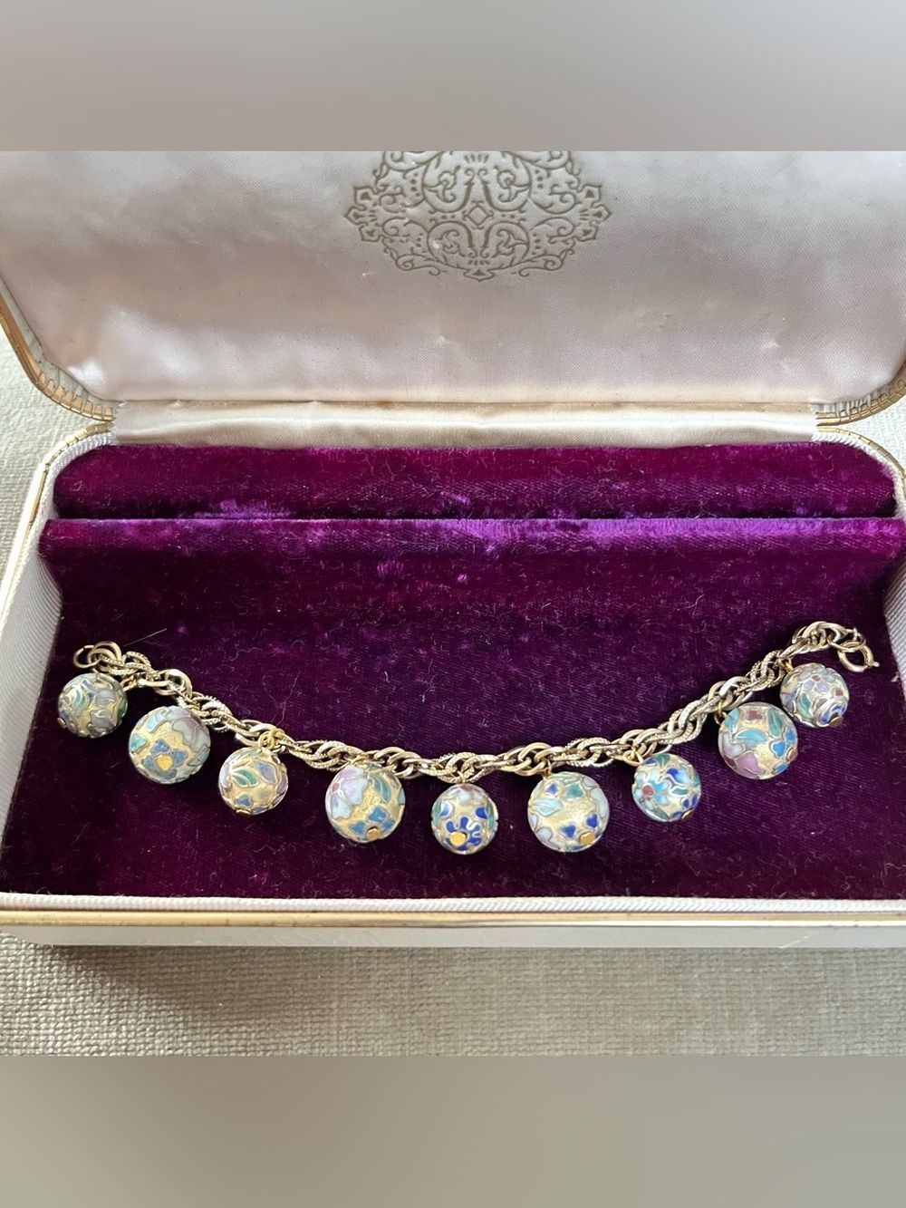 Vintage Chinese Cloisonné’ Floral Enamel Charm Bracelet